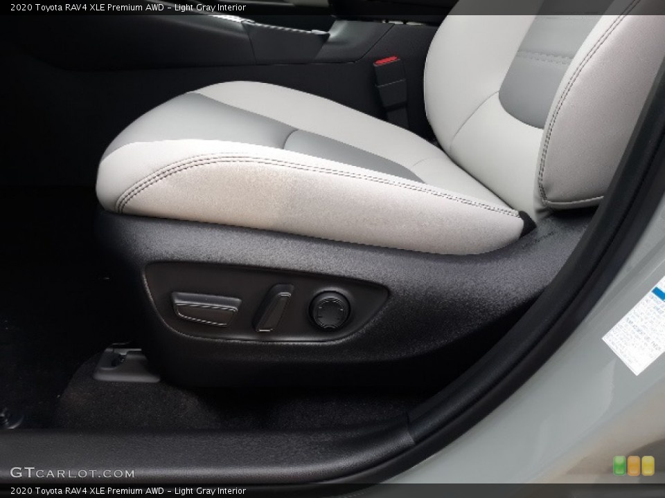 Light Gray Interior Front Seat for the 2020 Toyota RAV4 XLE Premium AWD #136876053