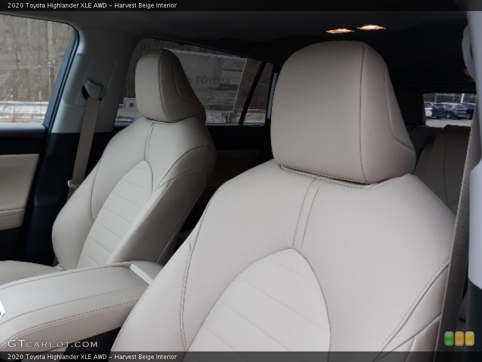 Harvest Beige Interior Front Seat for the 2020 Toyota Highlander XLE