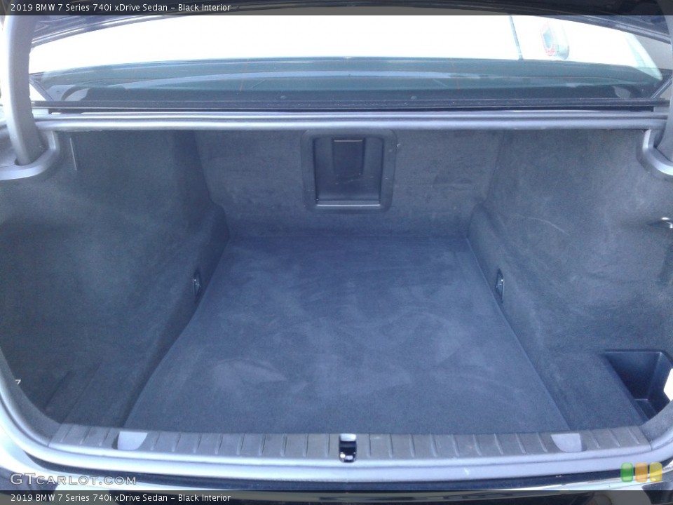 Black Interior Trunk for the 2019 BMW 7 Series 740i xDrive Sedan #136891212