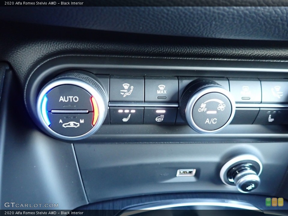 Black Interior Controls for the 2020 Alfa Romeo Stelvio AWD #136897290