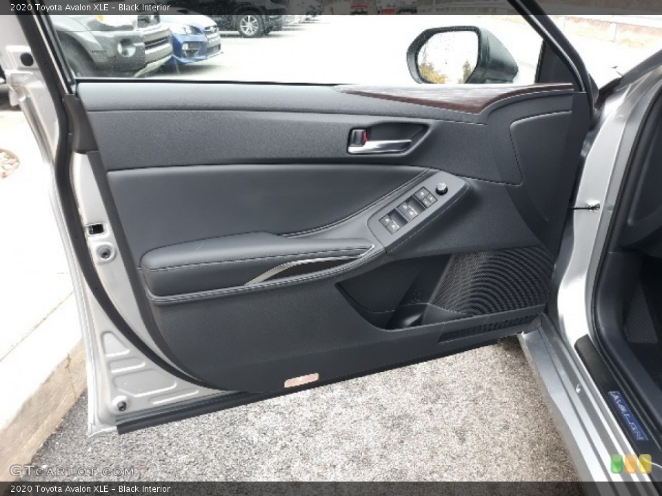 Black Interior Door Panel for the 2020 Toyota Avalon XLE #136911784