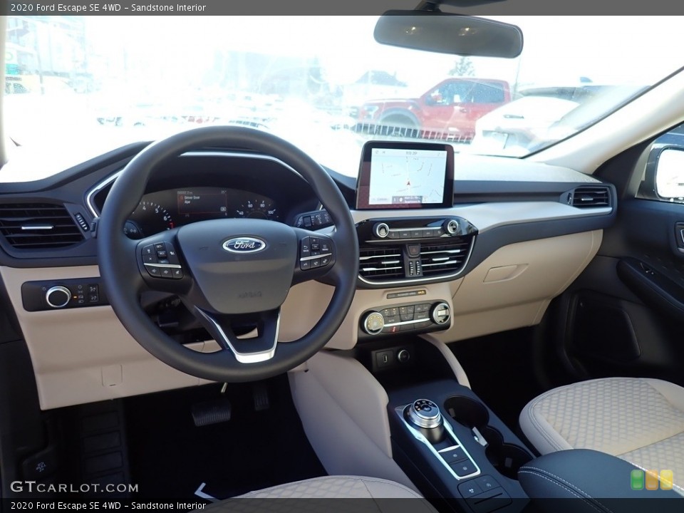 Sandstone Interior Photo for the 2020 Ford Escape SE 4WD #136927041