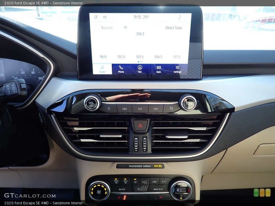 Sandstone Interior Controls for the 2020 Ford Escape SE 4WD #136927212