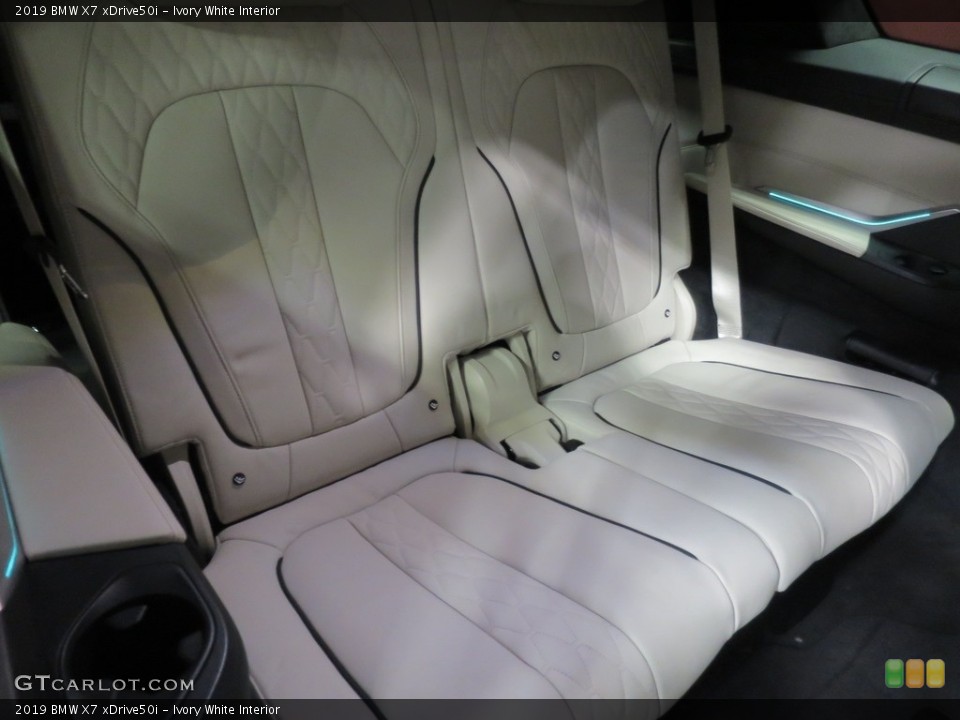 Ivory White Interior Rear Seat for the 2019 BMW X7 xDrive50i #136934496