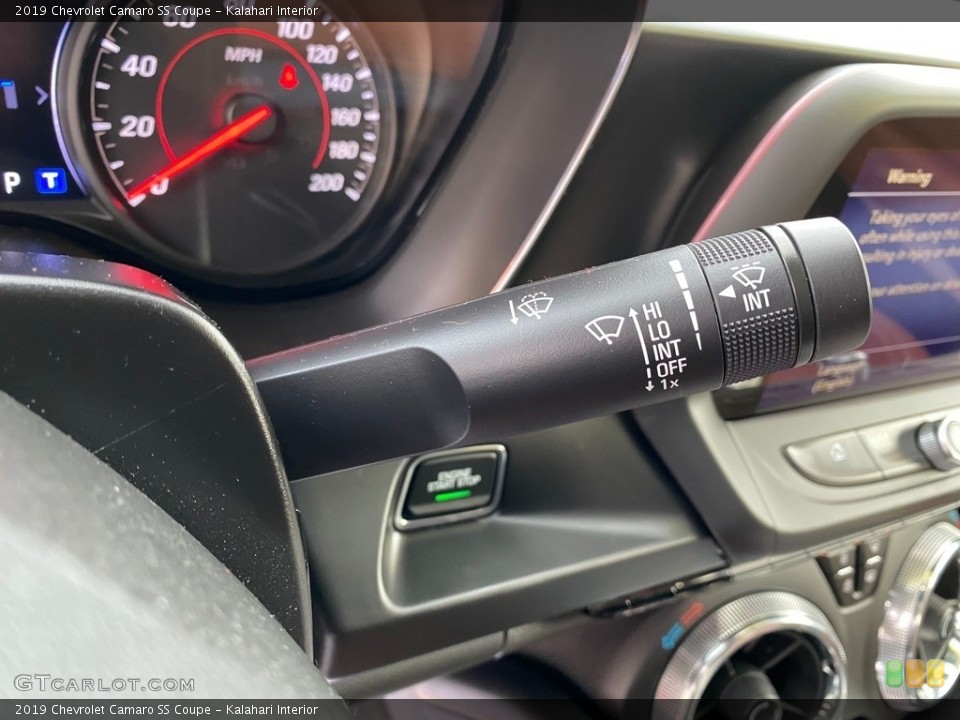 Kalahari Interior Controls for the 2019 Chevrolet Camaro SS Coupe #136936713