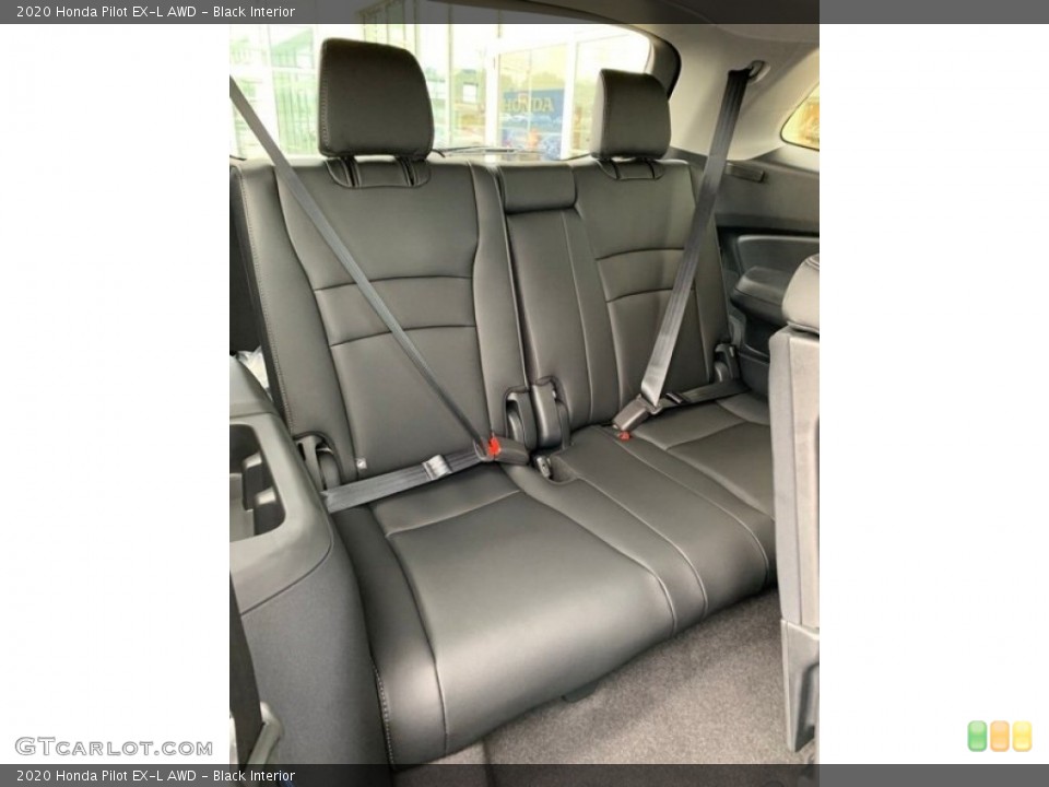 Black Interior Rear Seat for the 2020 Honda Pilot EX-L AWD #136948254