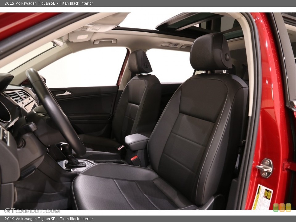 Titan Black Interior Front Seat for the 2019 Volkswagen Tiguan SE #136961856