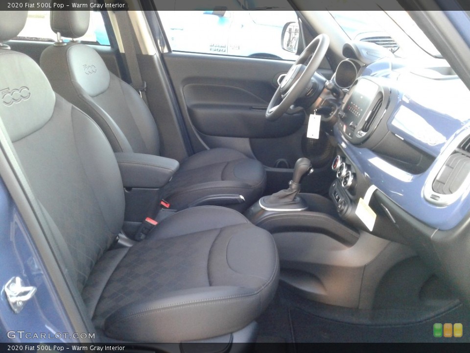 Warm Gray Interior Photo for the 2020 Fiat 500L Pop #136999999
