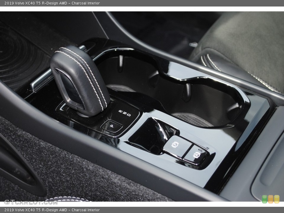Charcoal Interior Transmission for the 2019 Volvo XC40 T5 R-Design AWD #137032647