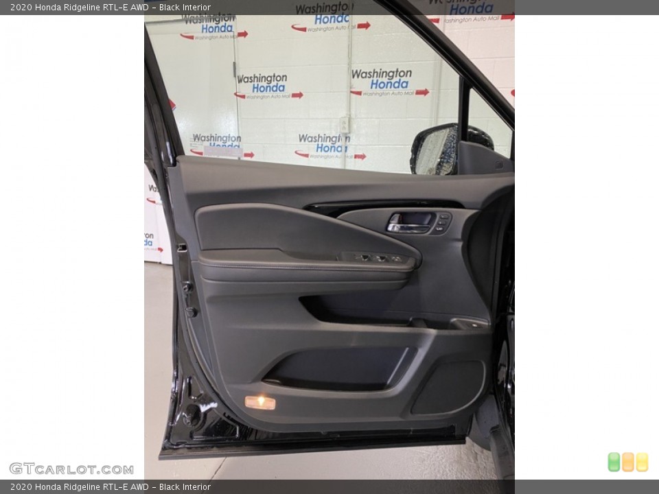 Black Interior Door Panel for the 2020 Honda Ridgeline RTL-E AWD #137069349
