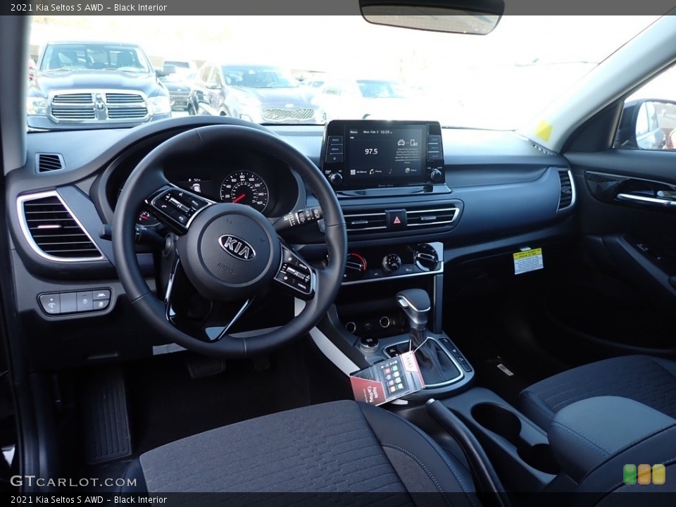 Black Interior Front Seat for the 2021 Kia Seltos S AWD #137098475