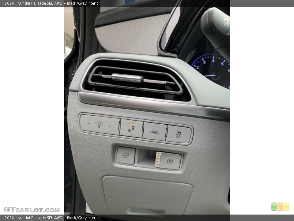 Black/Gray Interior Controls for the 2020 Hyundai Palisade SEL AWD #137120118