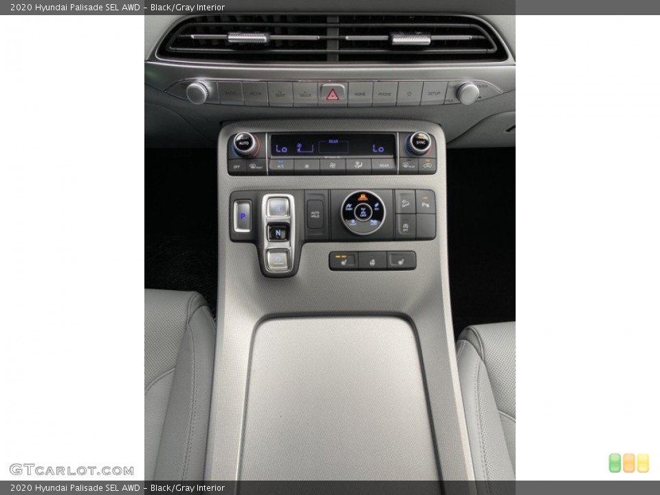 Black/Gray Interior Controls for the 2020 Hyundai Palisade SEL AWD #137120616