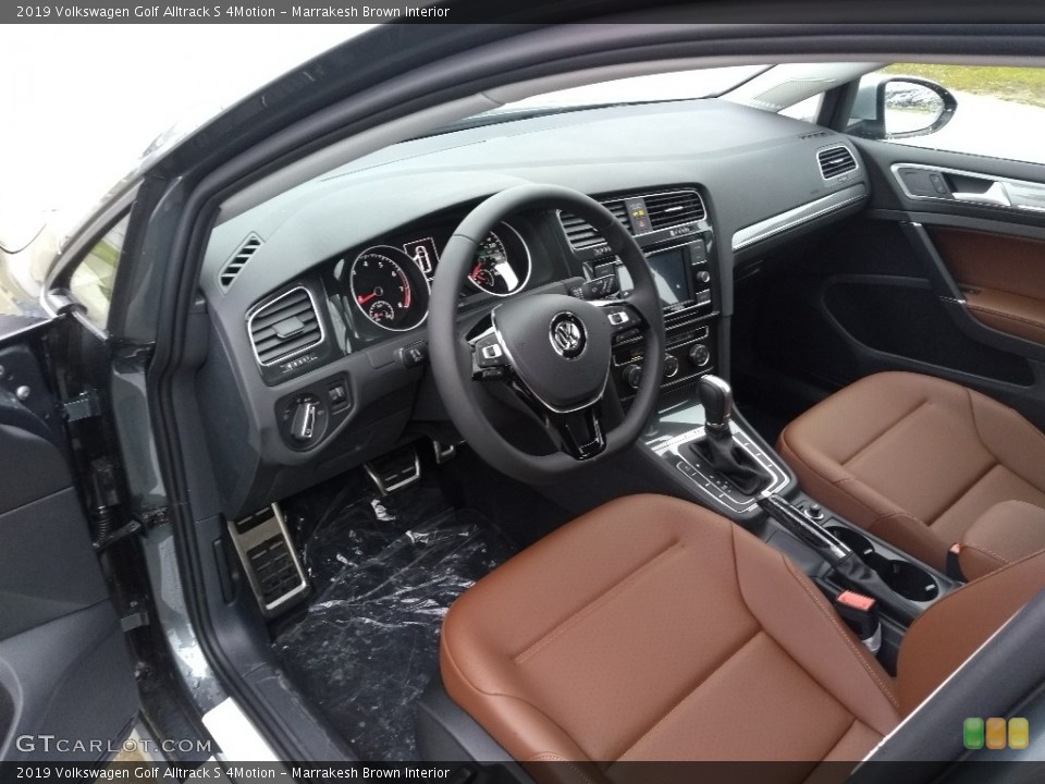 Marrakesh Brown Interior Photo for the 2019 Volkswagen Golf Alltrack S 4Motion #137161324