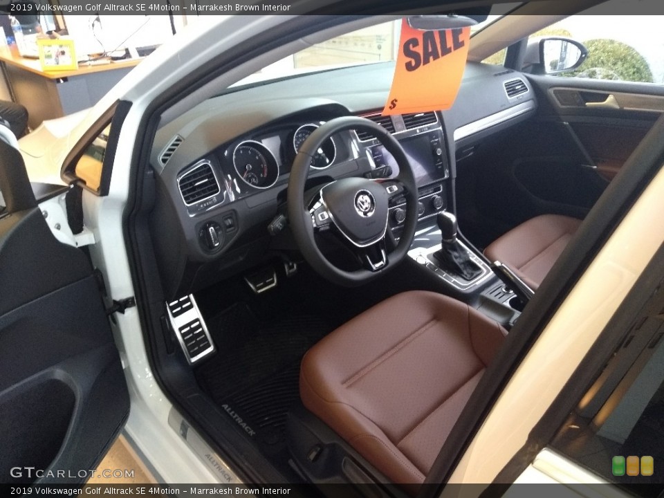 Marrakesh Brown 2019 Volkswagen Golf Alltrack Interiors