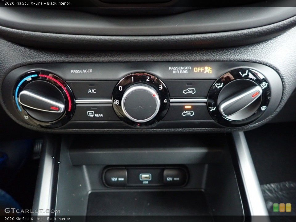 Black Interior Controls for the 2020 Kia Soul X-Line #137222286