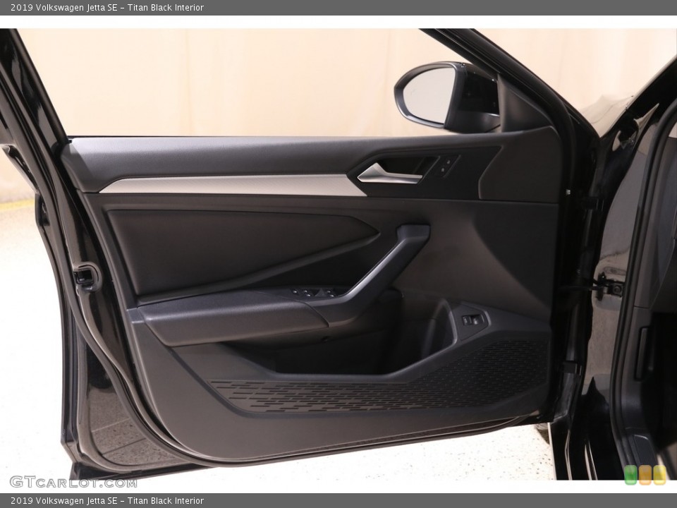 Titan Black Interior Door Panel for the 2019 Volkswagen Jetta SE #137225735