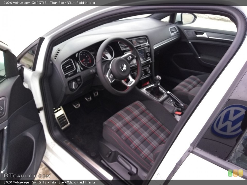 Titan Black/Clark Plaid 2020 Volkswagen Golf GTI Interiors