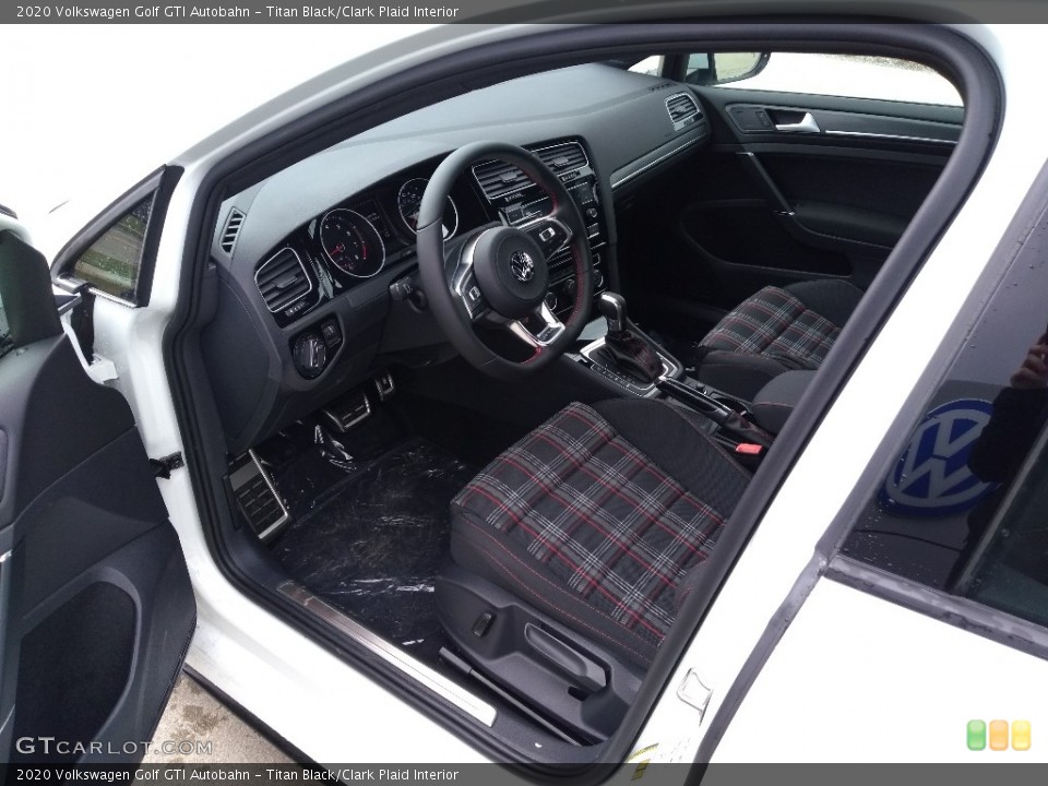 Titan Black/Clark Plaid Interior Photo for the 2020 Volkswagen Golf GTI Autobahn #137309988