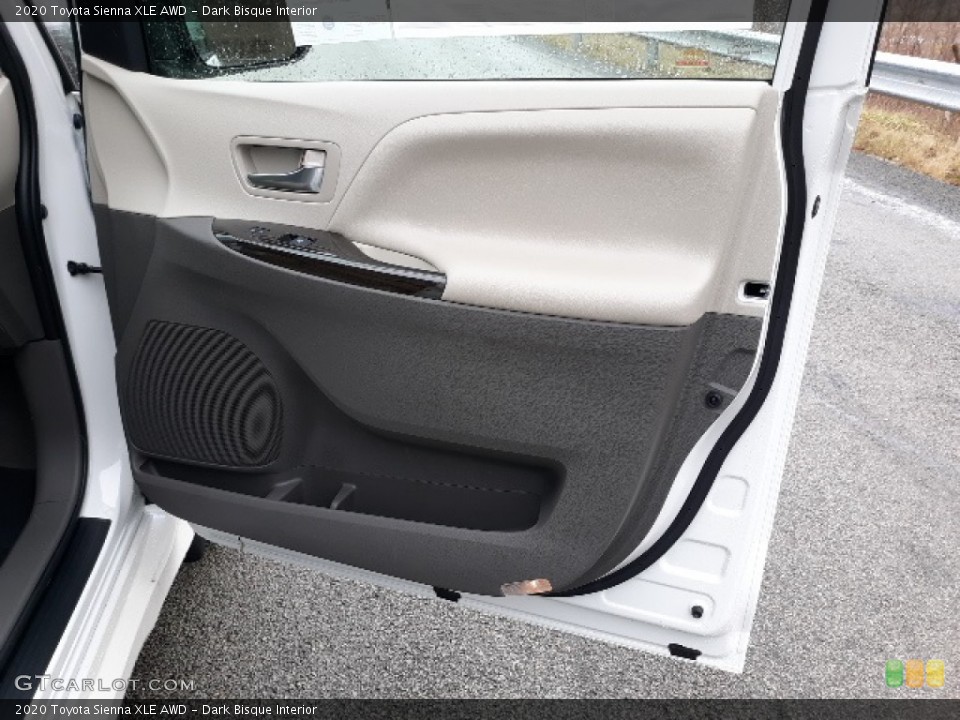Dark Bisque Interior Door Panel for the 2020 Toyota Sienna XLE AWD #137346436