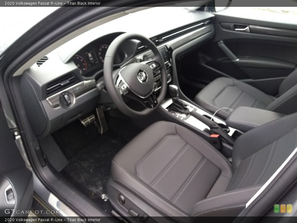 Titan Black Interior Front Seat for the 2020 Volkswagen Passat R-Line #137352085