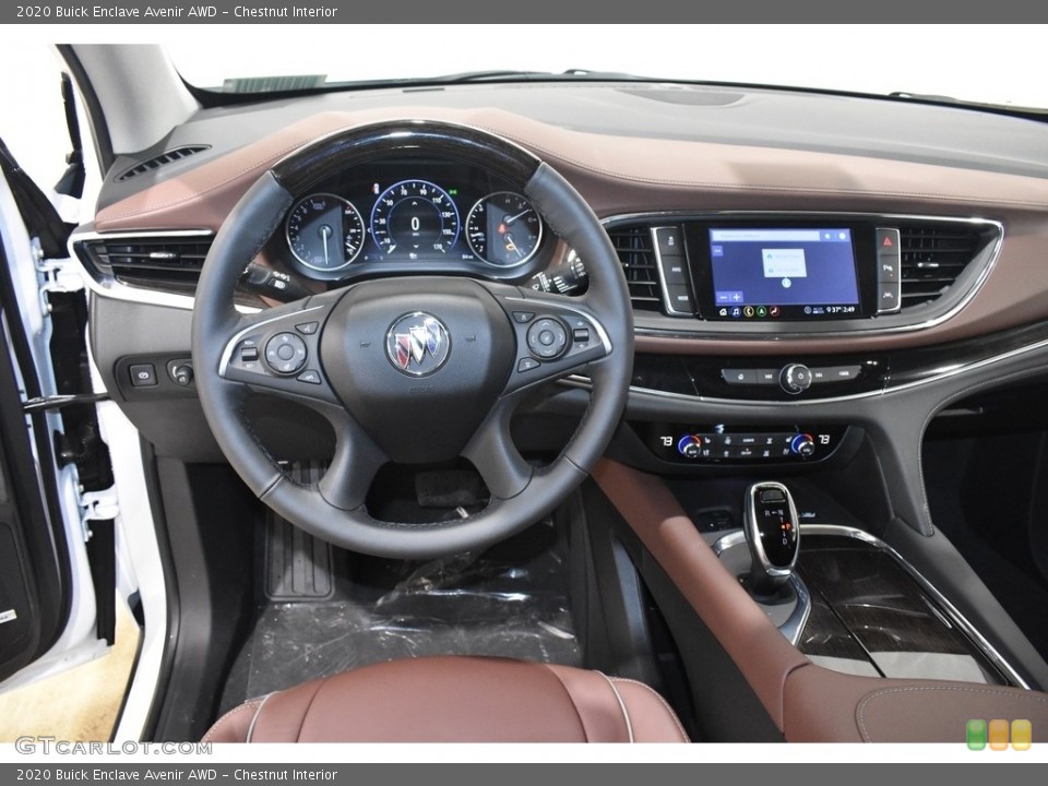 Chestnut Interior Dashboard for the 2020 Buick Enclave Avenir AWD #137380786
