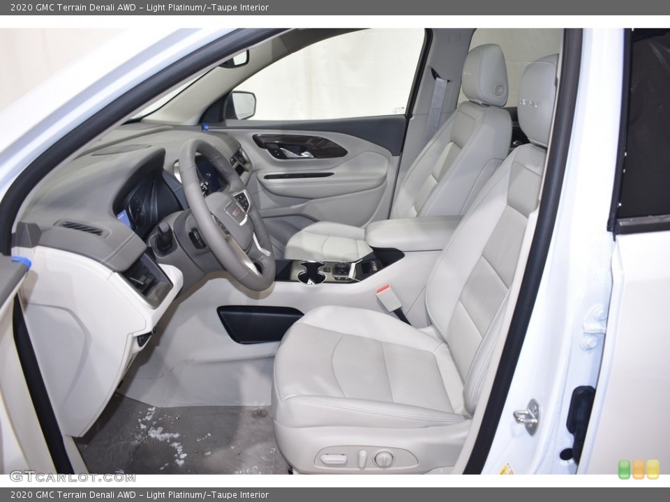 Light Platinum/­Taupe Interior Photo for the 2020 GMC Terrain Denali AWD #137424688