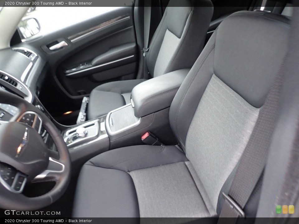 Black 2020 Chrysler 300 Interiors