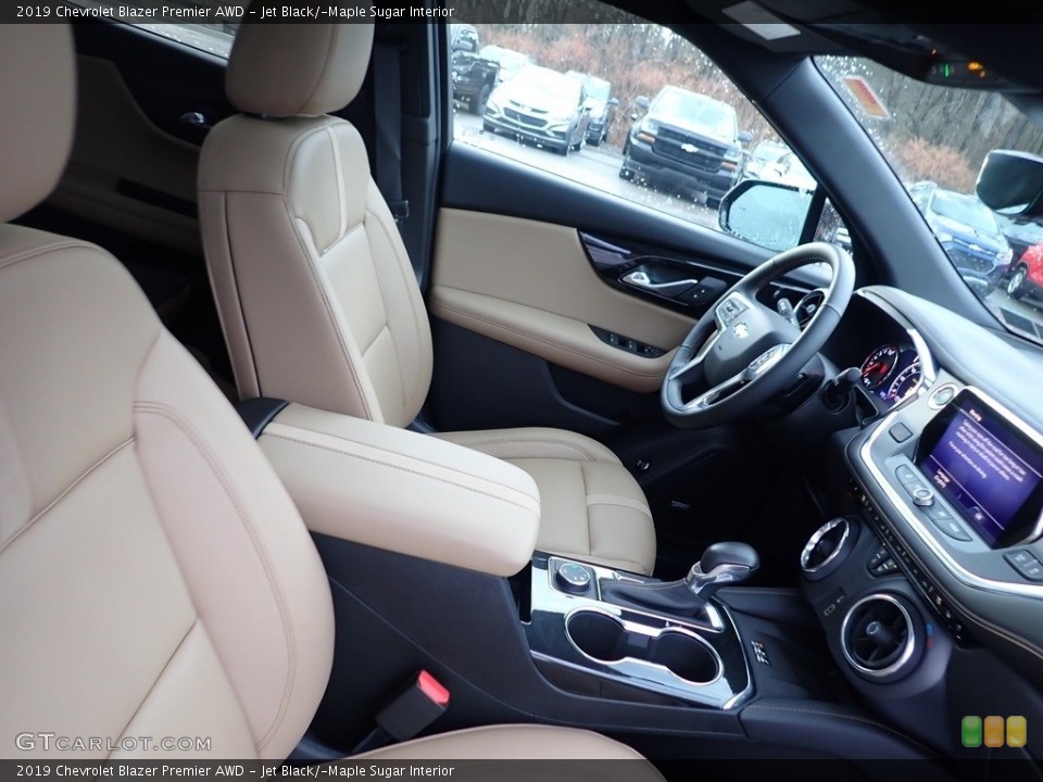 Jet Black/­Maple Sugar Interior Front Seat for the 2019 Chevrolet Blazer Premier AWD #137441168