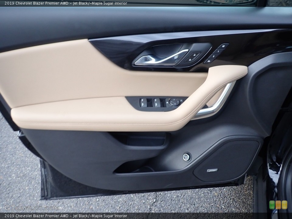 Jet Black/­Maple Sugar Interior Door Panel for the 2019 Chevrolet Blazer Premier AWD #137441294