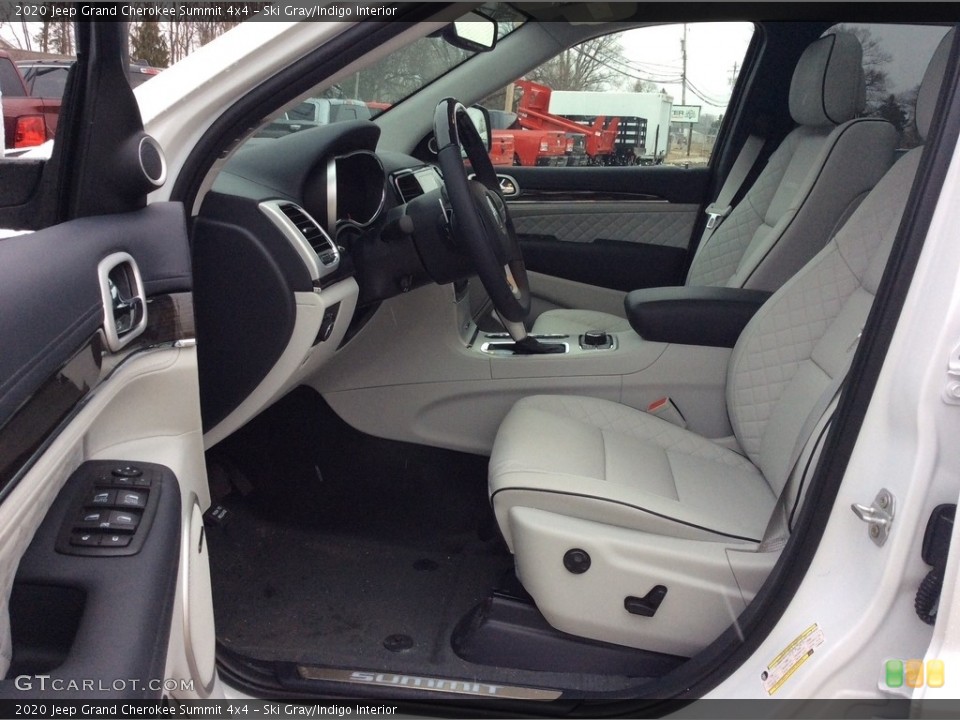 Ski Gray/Indigo Interior Photo for the 2020 Jeep Grand Cherokee Summit 4x4 #137495344