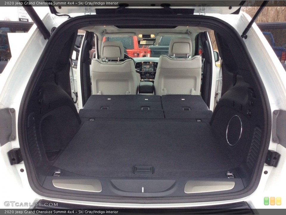 Ski Gray/Indigo Interior Trunk for the 2020 Jeep Grand Cherokee Summit 4x4 #137495545