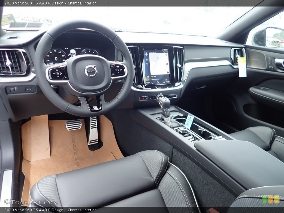 Charcoal Interior Photo for the 2020 Volvo S60 T6 AWD R Design #137495809