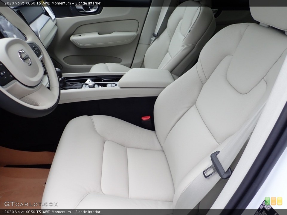 Blonde Interior Front Seat for the 2020 Volvo XC60 T5 AWD Momentum #137497090