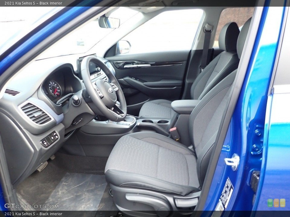 Black Interior Front Seat for the 2021 Kia Seltos S #137570467