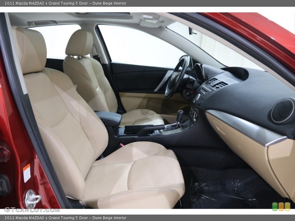Dune Beige Interior Front Seat for the 2011 Mazda MAZDA3 s Grand Touring 5 Door #138194328
