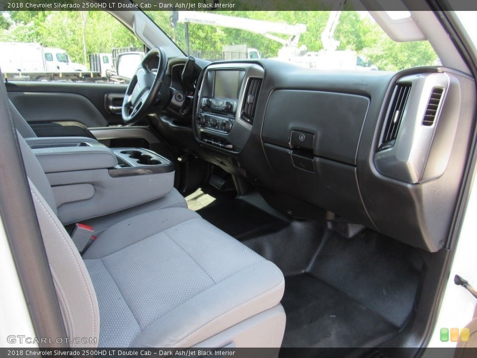 Dark Ash/Jet Black Interior Dashboard for the 2018 Chevrolet Silverado 2500HD LT Double Cab #138210504