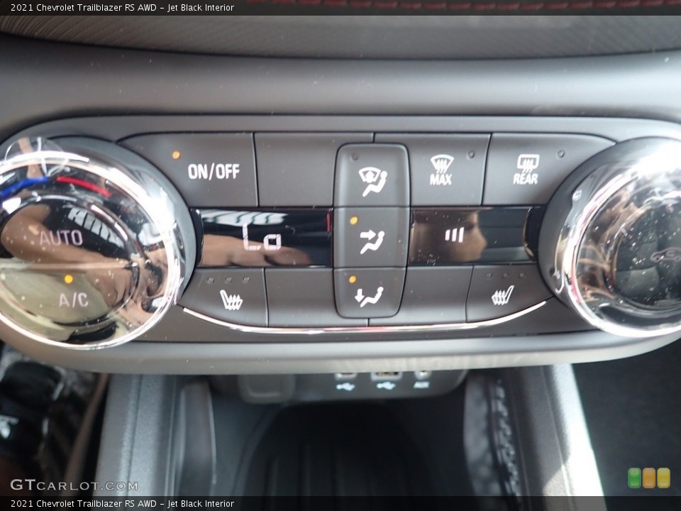 Jet Black Interior Controls for the 2021 Chevrolet Trailblazer RS AWD #138248180