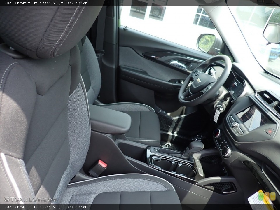 Jet Black Interior Front Seat for the 2021 Chevrolet Trailblazer LS #138248468