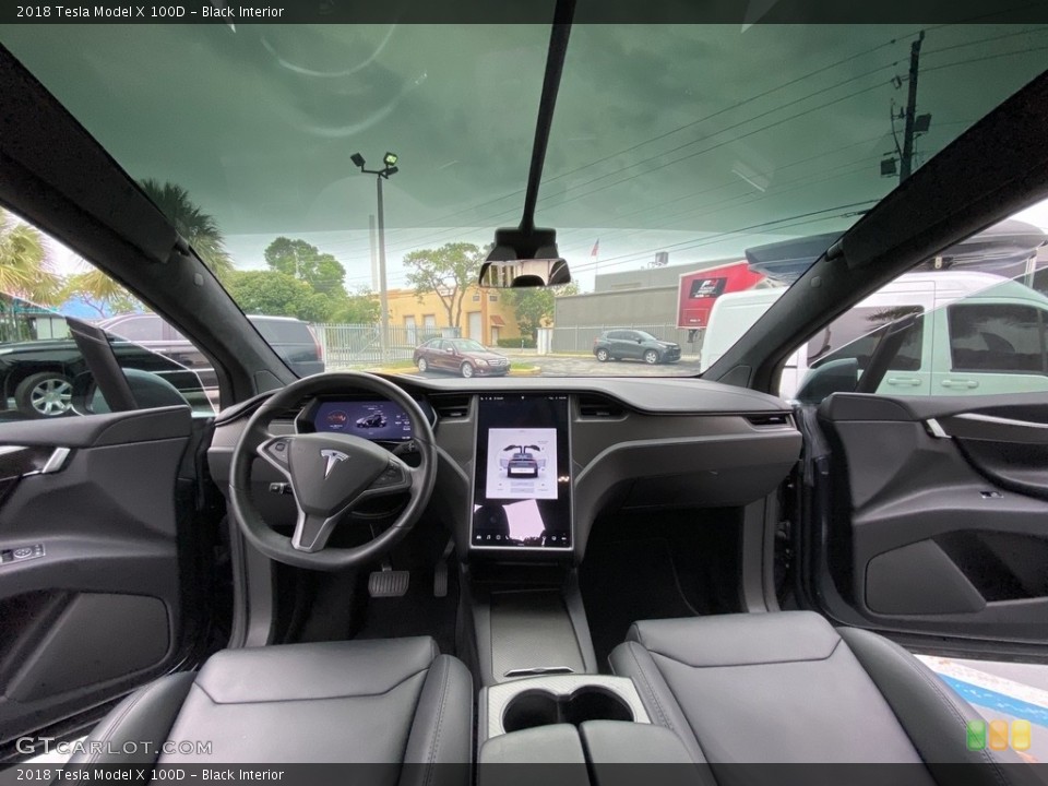 Black Interior Dashboard for the 2018 Tesla Model X 100D #138268133