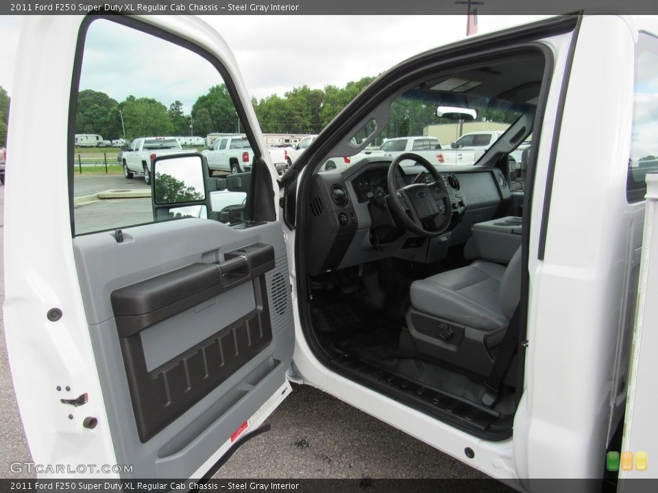 Steel Gray Interior Door Panel for the 2011 Ford F250 Super Duty XL Regular Cab Chassis #138303671