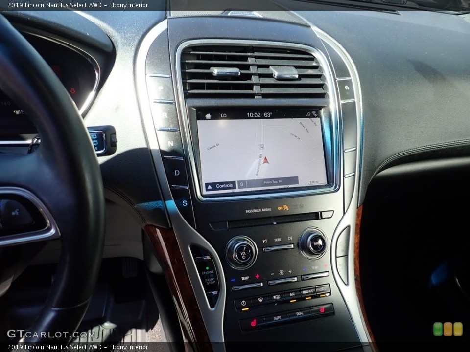 Ebony Interior Controls for the 2019 Lincoln Nautilus Select AWD #138319899