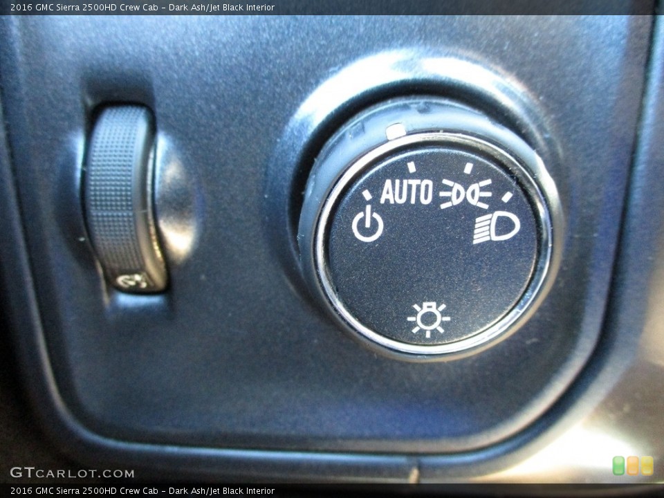 Dark Ash/Jet Black Interior Controls for the 2016 GMC Sierra 2500HD Crew Cab #138356523