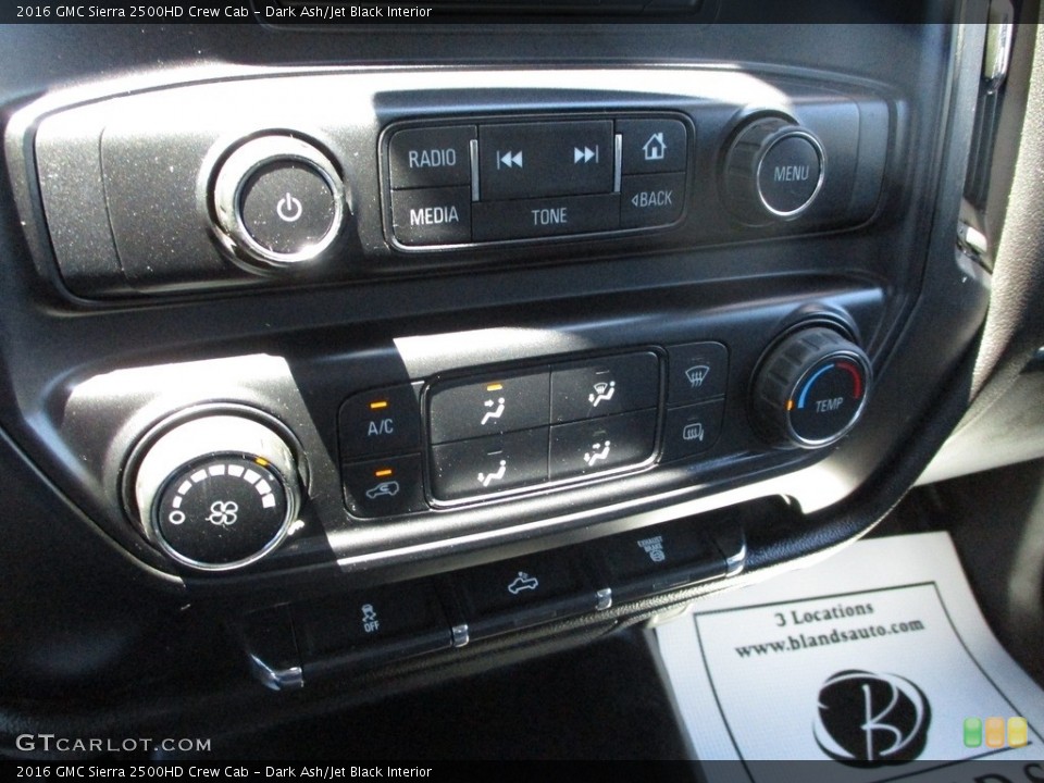 Dark Ash/Jet Black Interior Controls for the 2016 GMC Sierra 2500HD Crew Cab #138356670