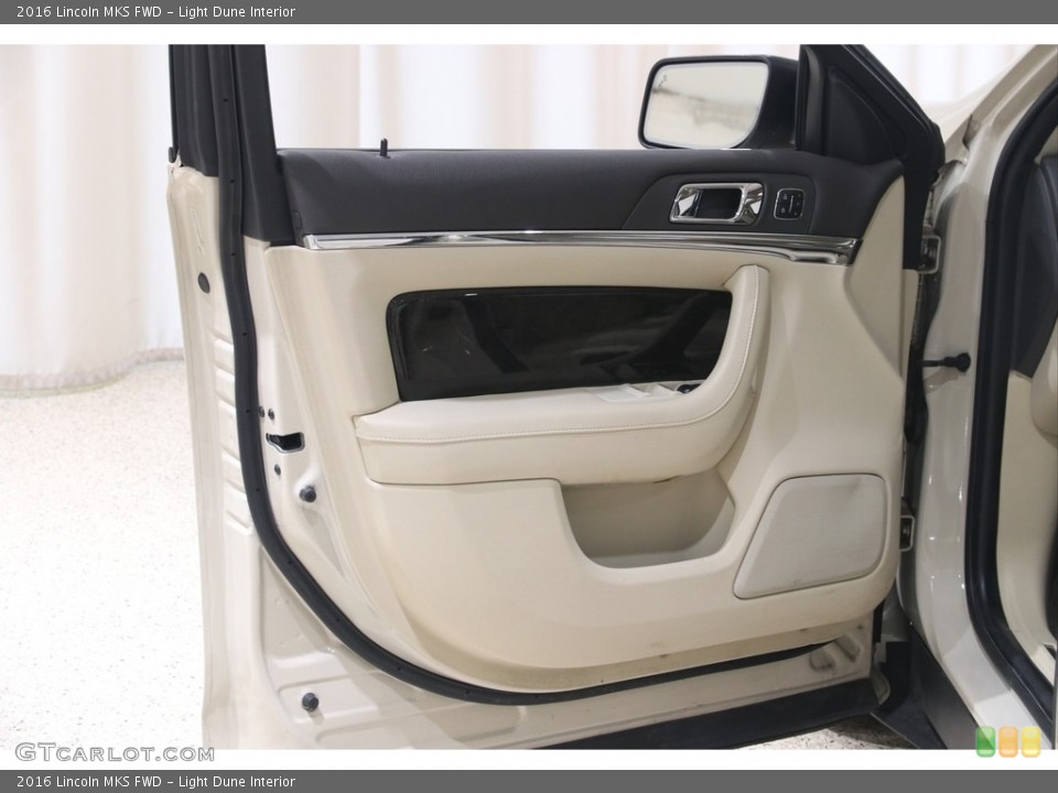 Light Dune Interior Door Panel for the 2016 Lincoln MKS FWD #138363074