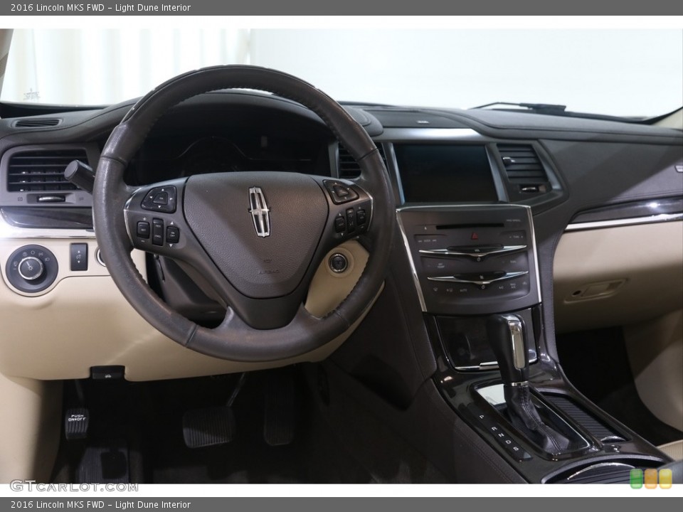 Light Dune Interior Dashboard for the 2016 Lincoln MKS FWD #138363125