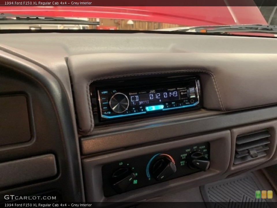 Grey Interior Controls for the 1994 Ford F150 XL Regular Cab 4x4 #138381448