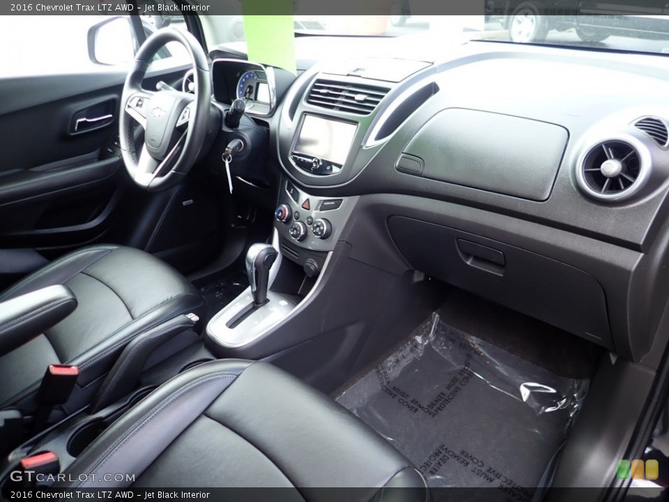 Jet Black Interior Dashboard for the 2016 Chevrolet Trax LTZ AWD #138386629