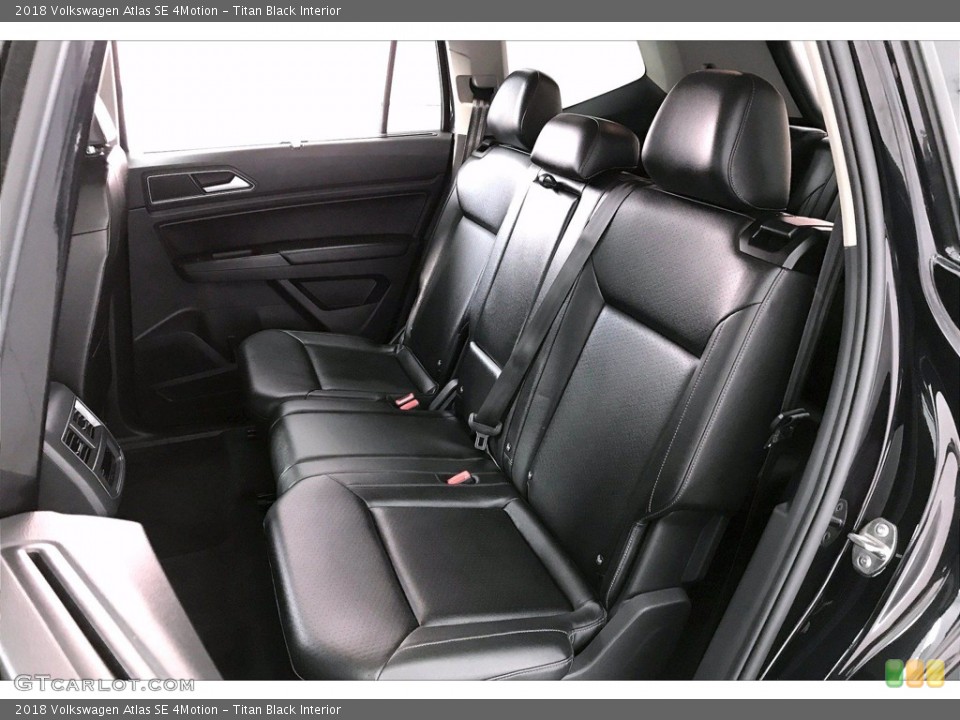 Titan Black Interior Rear Seat for the 2018 Volkswagen Atlas SE 4Motion #138395028