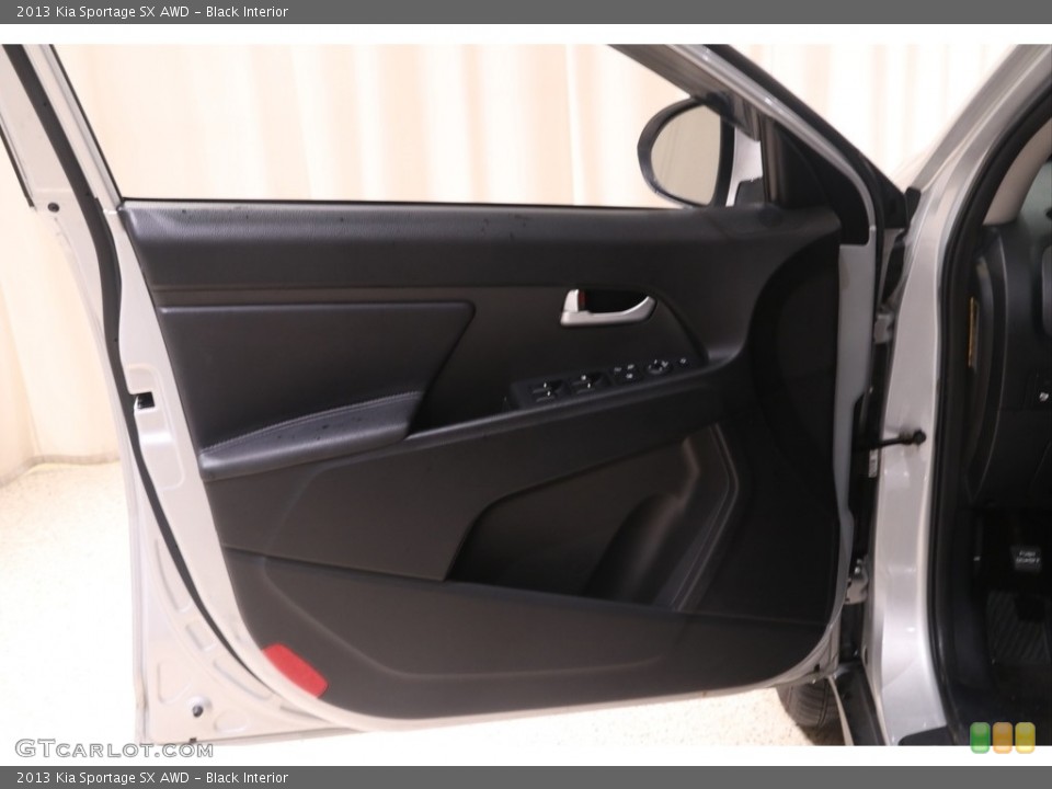 Black Interior Door Panel for the 2013 Kia Sportage SX AWD #138412206